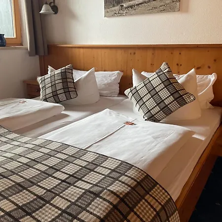 Gaestehaus Tanneck 3*