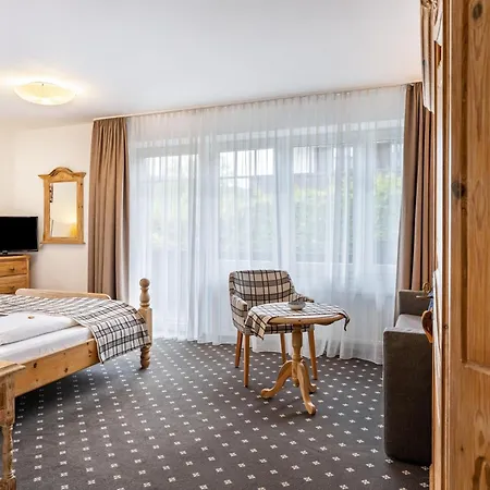 Gaestehaus Tanneck Mit Hallenbad 3*