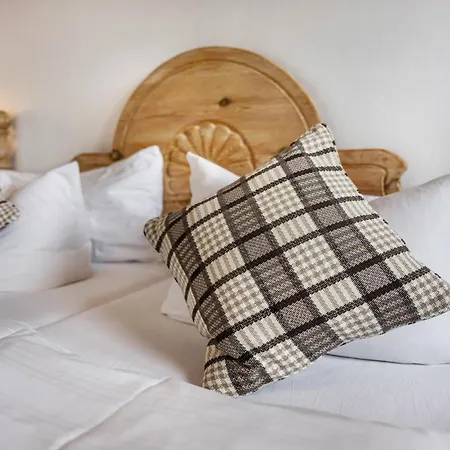 Gaestehaus Tanneck Mit Hallenbad Πανσιόν Reit im Winkl