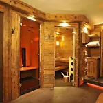 Gaestehaus Tanneck Mit Hallenbad בית הארחה רייט אים וינקל