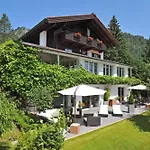 Gaestehaus Tanneck Mit Hallenbad