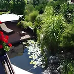 Πανσιόν Gaestehaus Tanneck 3*