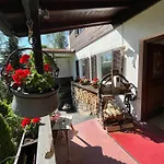 Gaestehaus Tanneck Mit Hallenbad 3* רייט אים וינקל