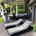 Gaestehaus Tanneck Mit Hallenbad