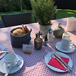 בית הארחה Gaestehaus Tanneck Mit Hallenbad