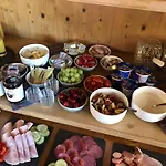 בית הארחה Gaestehaus Tanneck Mit Hallenbad 3*